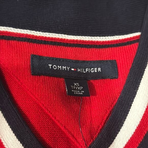 NWT Tommy Hilfiger Letterman H Red Navy Blue White Sweater Size XS - Picture 4 of 5